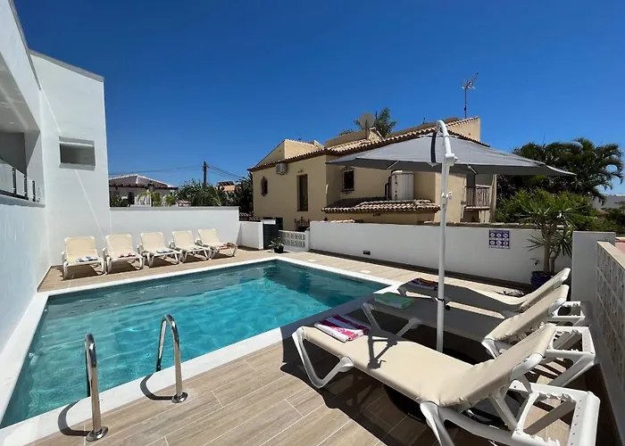 Willa Paradise - Concha Blanca