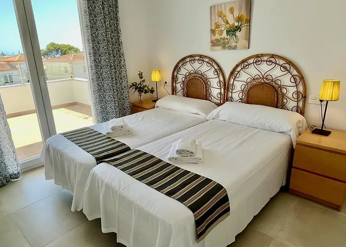 Paradise - Concha Blanca * Нерха